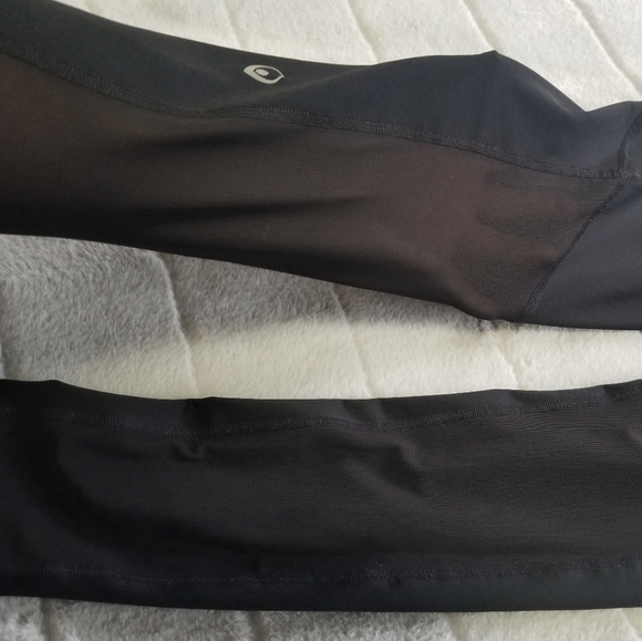 Inner Fire Leggings Activewear Size 10 Black with Pockets - Picture 6 of 7